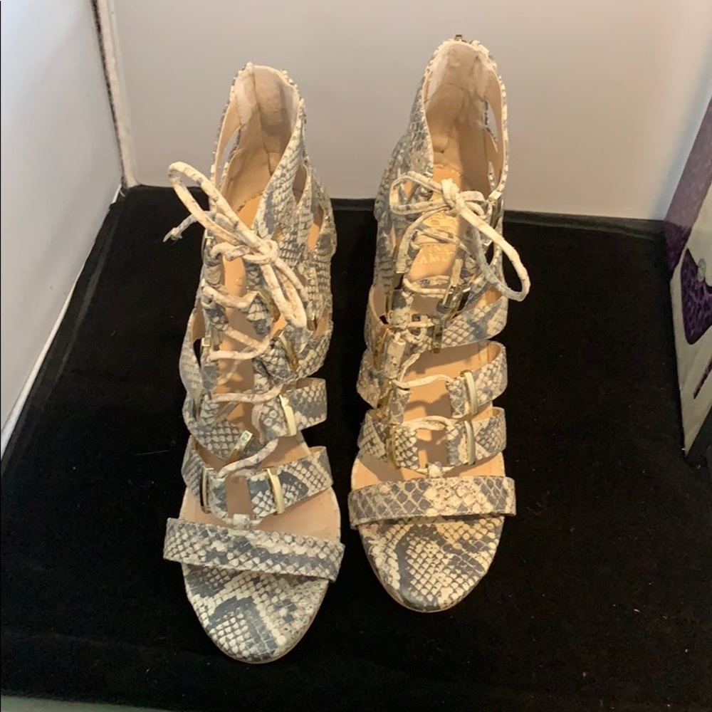 Vince Camuto zip up sandals